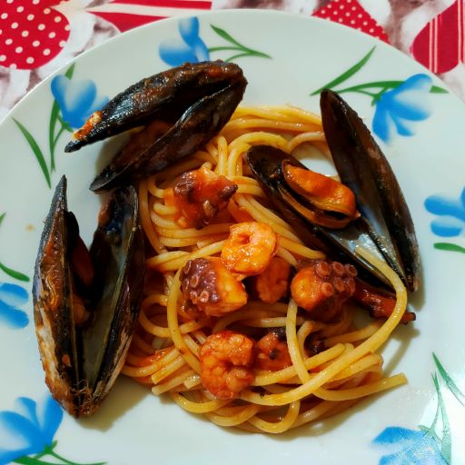 spaghetti_cozze_polpo_gamberi